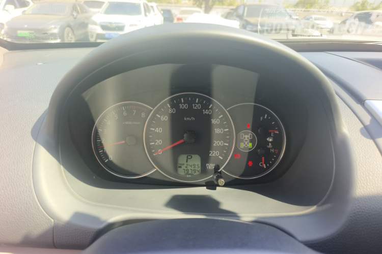 Used Mitsubishi Pajero Sport 2013 3.0L Automatic 4x4 Executive Edition Instrument Cluster