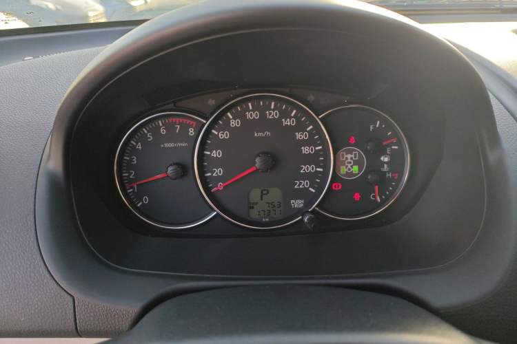 Used Mitsubishi Pajero Sport 2013 3.0L Automatic 4x4 Flagship Edition Instrument Cluster