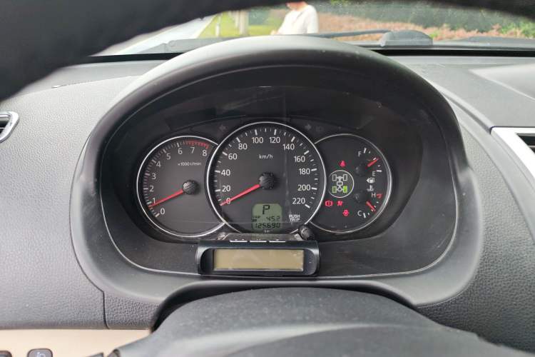Used Mitsubishi Pajero Sport 2013 3.0L Automatic 4x4 Flagship Edition Instrument Cluster