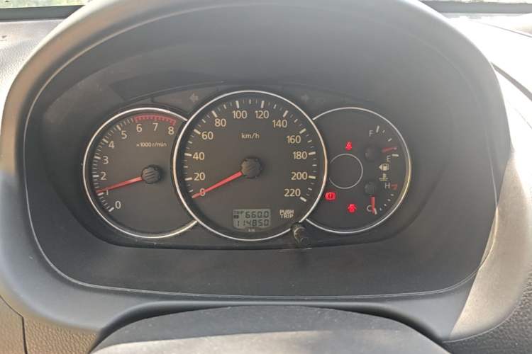 Used Mitsubishi Pajero Sport 2013 2.4L Manual Two-Wheel Drive Comfort Edition Instrument Cluster