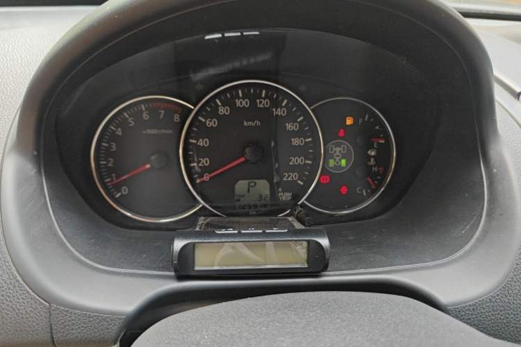 Used Mitsubishi Pajero Sport 2013 3.0L Automatic 4x4 Flagship Edition Instrument Cluster