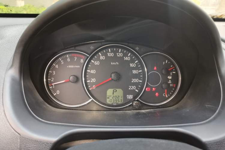 Used Mitsubishi Pajero Sport 2013 3.0L Automatic Two-Wheel Drive Luxury Edition Instrument Cluster