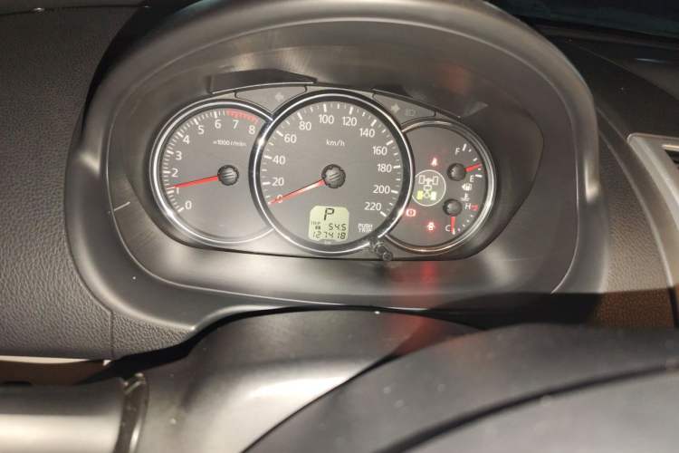 Used Mitsubishi Pajero Sport 2013 3.0L Automatic 4x4 Executive Edition Instrument Cluster