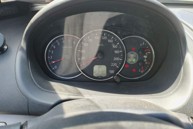 Used Mitsubishi Pajero Sport 2013 3.0L Automatic 4x4 Executive Edition Instrument Cluster