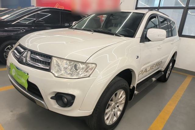 Used Mitsubishi Pajero Sport 2013 3.0L Automatic Two-Wheel Drive Luxury Edition