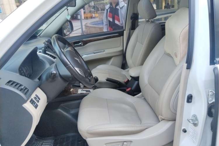 Used Mitsubishi Pajero Sport 2013 3.0L Automatic 4x4 Flagship Edition Left Front Seat