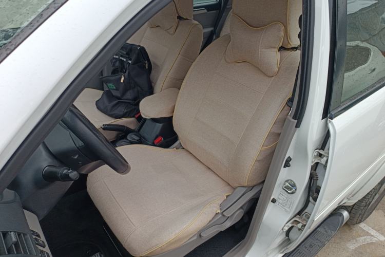 Used Mitsubishi Pajero Sport 2013 3.0L Automatic 4x4 Executive Edition Left Front Seat