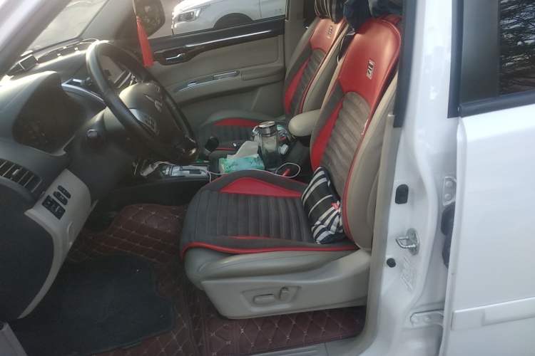 Used Mitsubishi Pajero Sport 2013 3.0L Automatic 4x4 Flagship Edition Left Front Seat