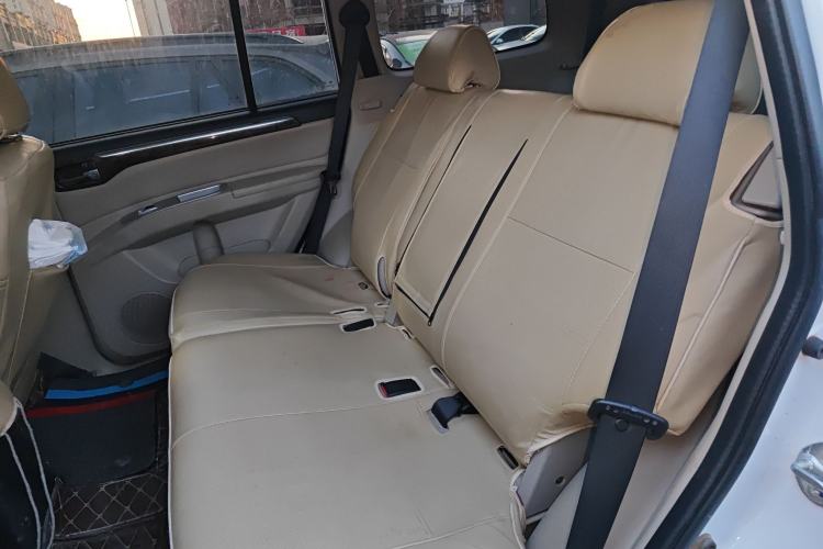 Used Mitsubishi Pajero Sport 2013 3.0L Automatic 4x4 Flagship Edition Left Rear Seat
