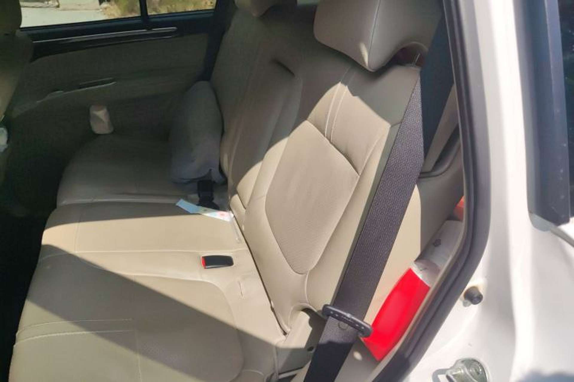 Used Mitsubishi Pajero Sport 2013 3.0L Automatic 4x4 Flagship Edition Left Rear Seat