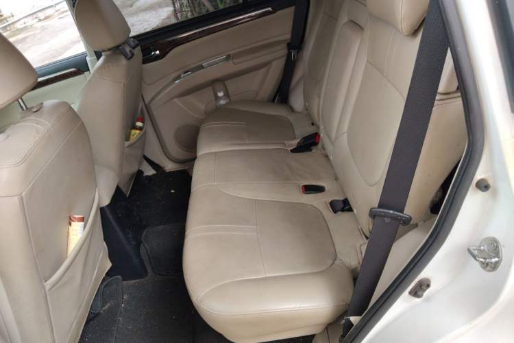 Used Mitsubishi Pajero Sport 2013 3.0L Automatic 4x4 Flagship Edition Left Rear Seat