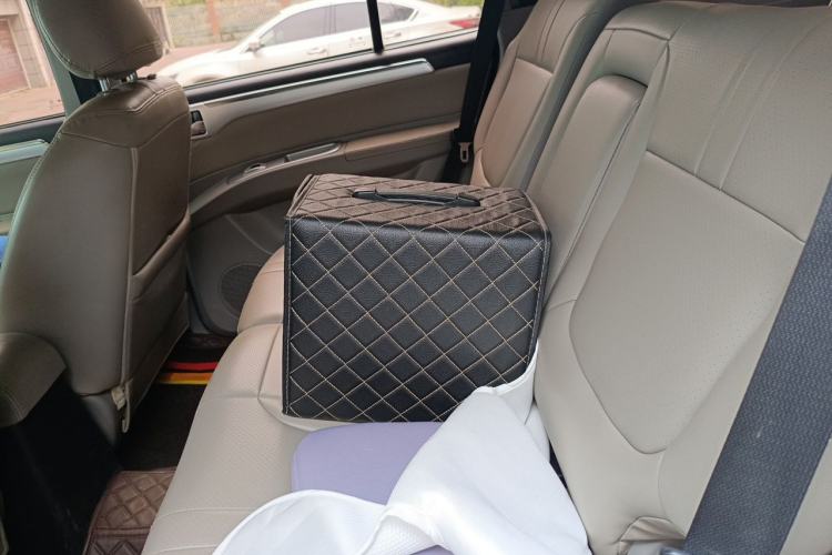 Used Mitsubishi Pajero Sport 2013 2.4L Manual Two-Wheel Drive Comfort Edition Left Rear Seat