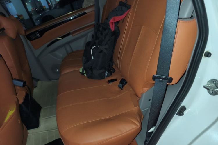 Used Mitsubishi Pajero Sport 2013 3.0L Automatic 4x4 Executive Edition Left Rear Seat