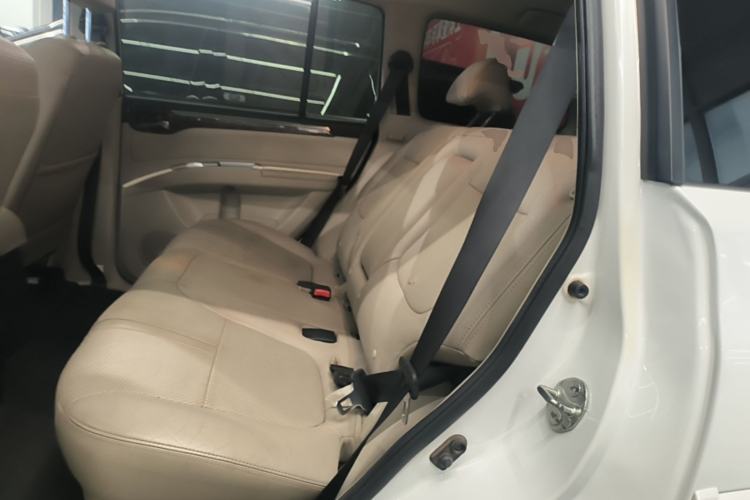 Used Mitsubishi Pajero Sport 2013 3.0L Automatic Two-Wheel Drive Luxury Edition Left Rear Seat