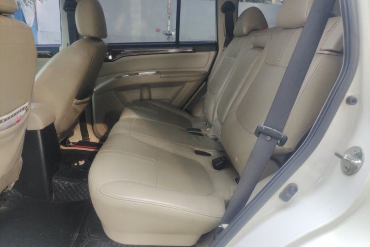 Used Mitsubishi Pajero Sport 2013 3.0L Automatic Two-Wheel Drive Luxury Edition Left Rear Seat