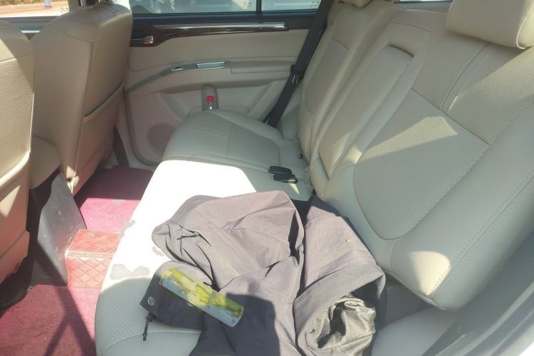 Used Mitsubishi Pajero Sport 2013 3.0L Automatic 4x4 Flagship Edition Left Rear Seat