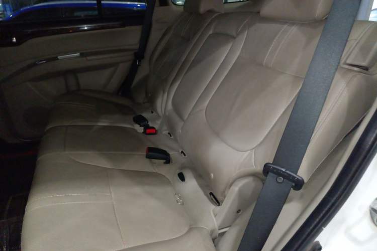 Used Mitsubishi Pajero Sport 2013 3.0L Automatic 4x4 Flagship Edition Left Rear Seat