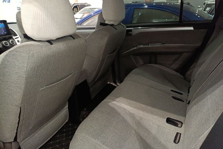 Used Mitsubishi Pajero Sport 2013 2.4L Manual Two-Wheel Drive Comfort Edition Left Rear Seat