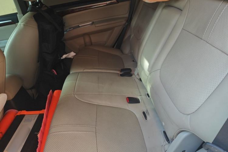 Used Mitsubishi Pajero Sport 2013 3.0L Automatic 4x4 Flagship Edition Left Rear Seat