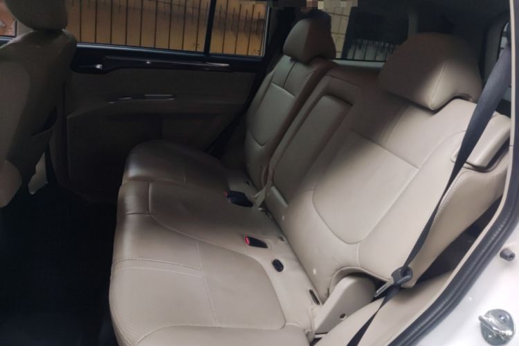 Used Mitsubishi Pajero Sport 2013 3.0L Automatic 4x4 Flagship Edition Left Rear Seat