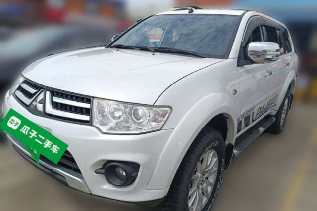 Used Mitsubishi Pajero Sport 2013 3.0L Automatic 4x4 Executive Edition