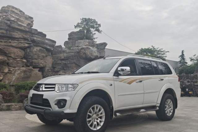 Used Mitsubishi Pajero Sport 2013 3.0L Automatic 4x4 Flagship Edition