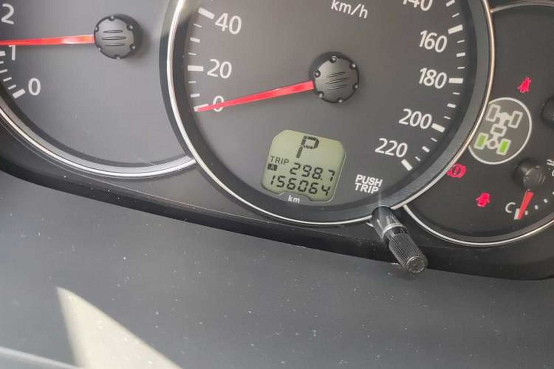 Used Mitsubishi Pajero Sport 2013 3.0L Automatic 4x4 Flagship Edition Odometer Close Up