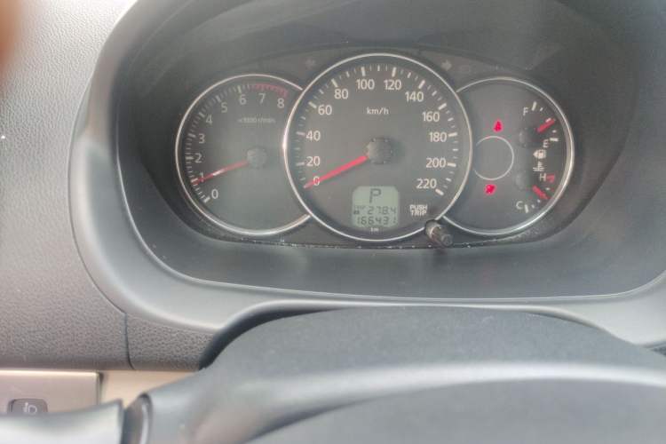 Used Mitsubishi Pajero Sport 2013 3.0L Automatic Two-Wheel Drive Luxury Edition Odometer Close Up