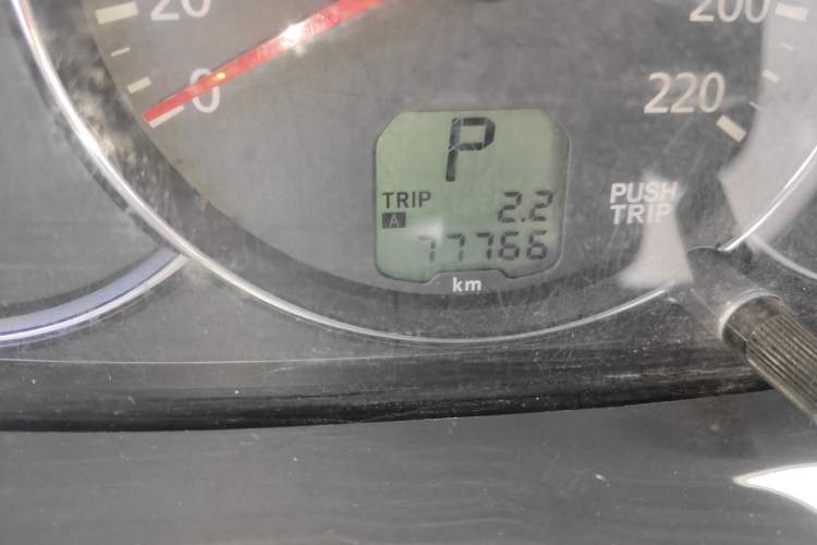 Used Mitsubishi Pajero Sport 2013 3.0L Automatic 4x4 Flagship Edition Odometer Close Up