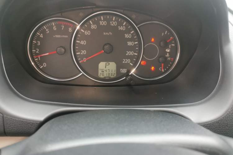 Used Mitsubishi Pajero Sport 2013 3.0L Automatic Two-Wheel Drive Luxury Edition Odometer Close Up