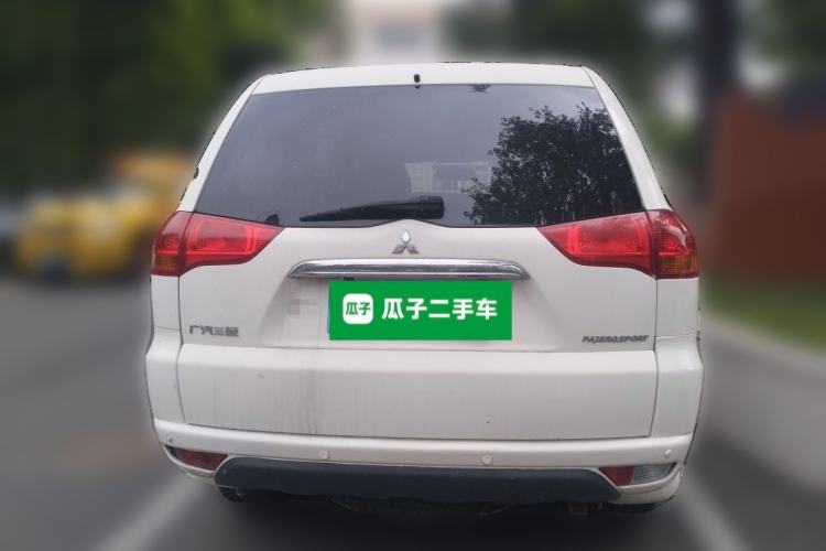 Used Mitsubishi Pajero Sport 2013 3.0L Automatic Two-Wheel Drive Luxury Edition Rear