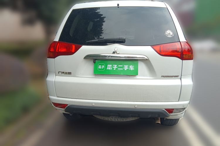 Used Mitsubishi Pajero Sport 2013 3.0L Automatic Two-Wheel Drive Luxury Edition Rear
