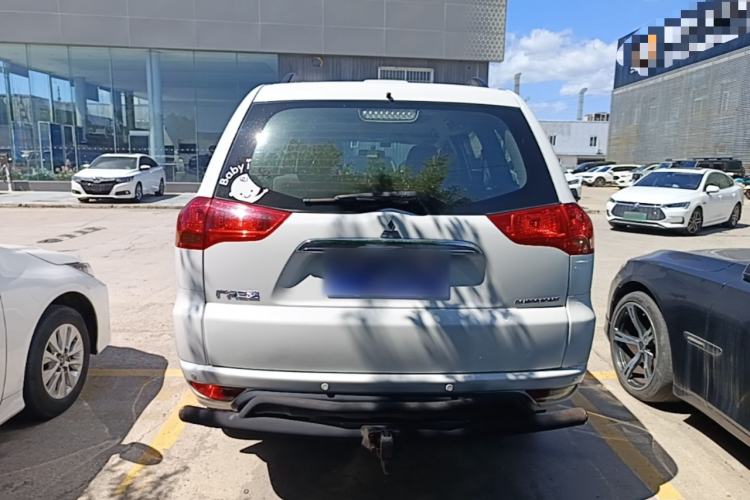 Used Mitsubishi Pajero Sport 2013 3.0L Automatic 4x4 Executive Edition Rear