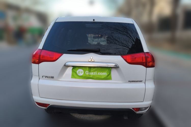 Used Mitsubishi Pajero Sport 2013 3.0L Automatic 4x4 Flagship Edition Rear