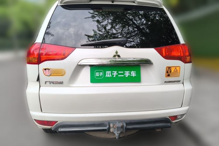 Used Mitsubishi Pajero Sport 2013 3.0L Automatic 4x4 Flagship Edition Rear