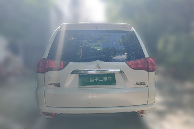 Used Mitsubishi Pajero Sport 2013 3.0L Automatic 4x4 Flagship Edition Rear