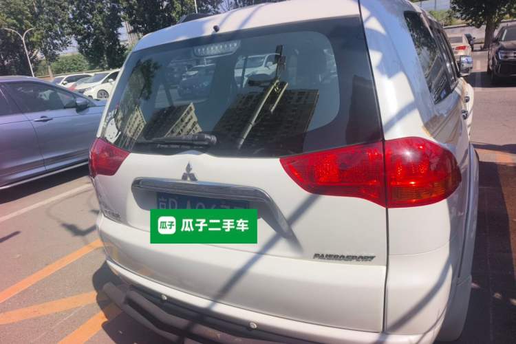 Used Mitsubishi Pajero Sport 2013 3.0L Automatic 4x4 Executive Edition Rear