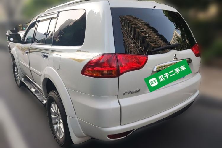 Used Mitsubishi Pajero Sport 2013 3.0L Automatic 4x4 Flagship Edition Rear Left 45 Deg