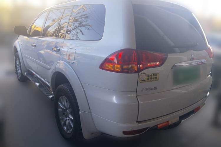 Used Mitsubishi Pajero Sport 2013 3.0L Automatic 4x4 Flagship Edition Rear Left 45 Deg
