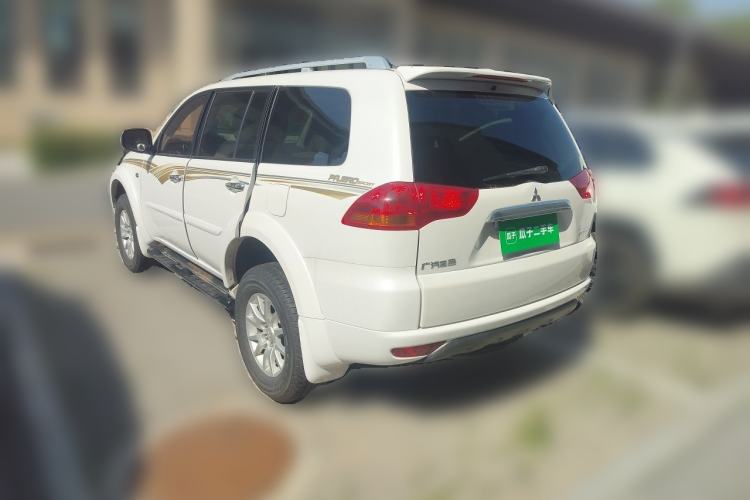 Used Mitsubishi Pajero Sport 2013 3.0L Automatic 4x4 Flagship Edition Rear Left 45 Deg