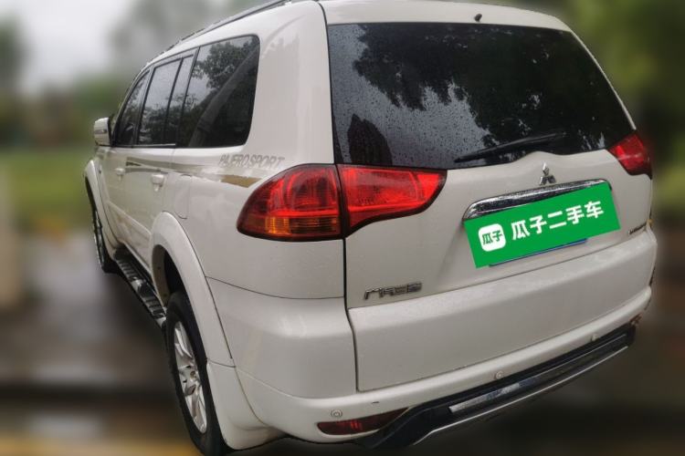 Used Mitsubishi Pajero Sport 2013 3.0L Automatic Two-Wheel Drive Luxury Edition Rear Left 45 Deg