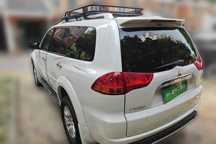 Used Mitsubishi Pajero Sport 2013 3.0L Automatic 4x4 Flagship Edition Rear Left 45 Deg