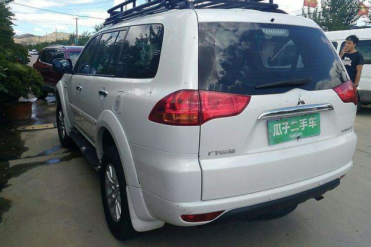 Used Mitsubishi Pajero Sport 2013 3.0L Automatic 4x4 Executive Edition Rear Left 45 Deg