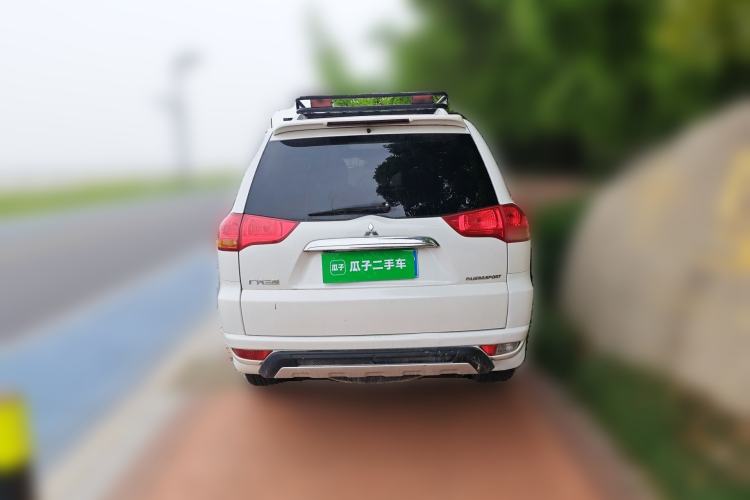 Used Mitsubishi Pajero Sport 2013 3.0L Automatic 4x4 Flagship Edition Rear