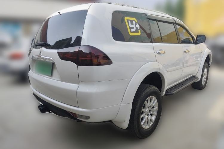 Used Mitsubishi Pajero Sport 2013 3.0L Automatic 4x4 Flagship Edition Rear Right 45 Deg