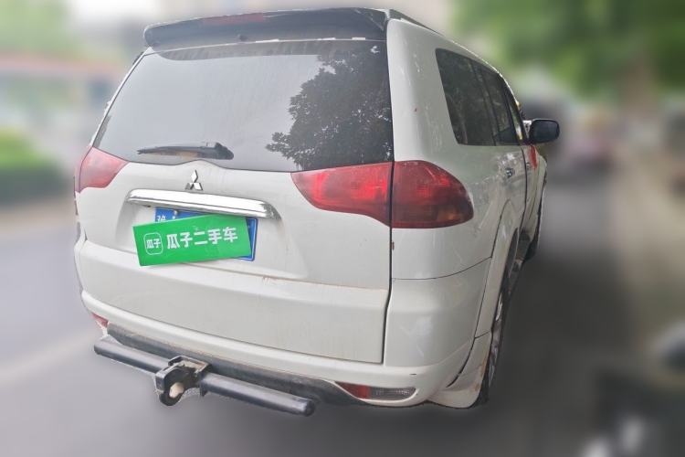 Used Mitsubishi Pajero Sport 2013 3.0L Automatic 4x4 Flagship Edition Rear Right 45 Deg