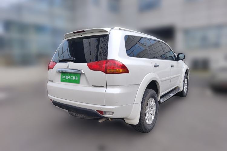 Used Mitsubishi Pajero Sport 2013 3.0L Automatic 4x4 Flagship Edition Rear Right 45 Deg