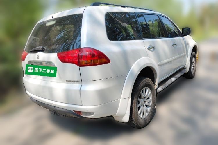Used Mitsubishi Pajero Sport 2013 3.0L Automatic 4x4 Executive Edition Rear Right 45 Deg
