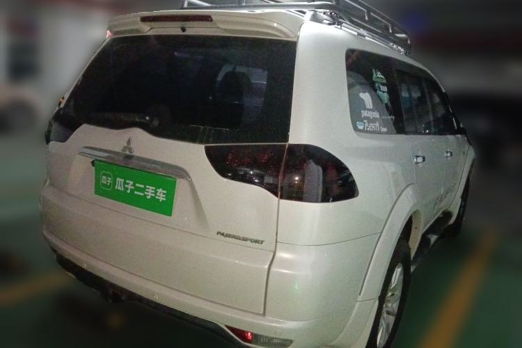 Used Mitsubishi Pajero Sport 2013 3.0L Automatic 4x4 Executive Edition Rear Right 45 Deg