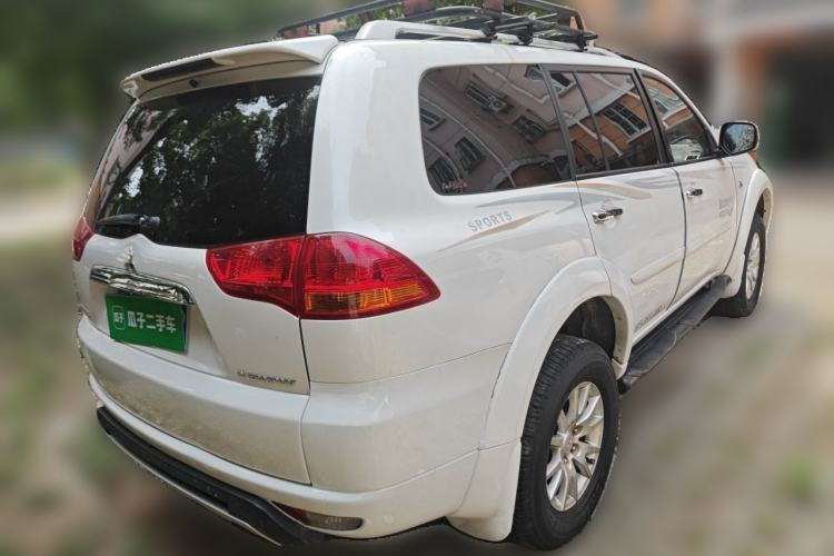 Used Mitsubishi Pajero Sport 2013 3.0L Automatic 4x4 Flagship Edition Rear Right 45 Deg
